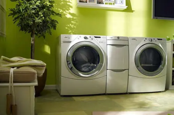 绿色的洗衣机

描述已自动生成